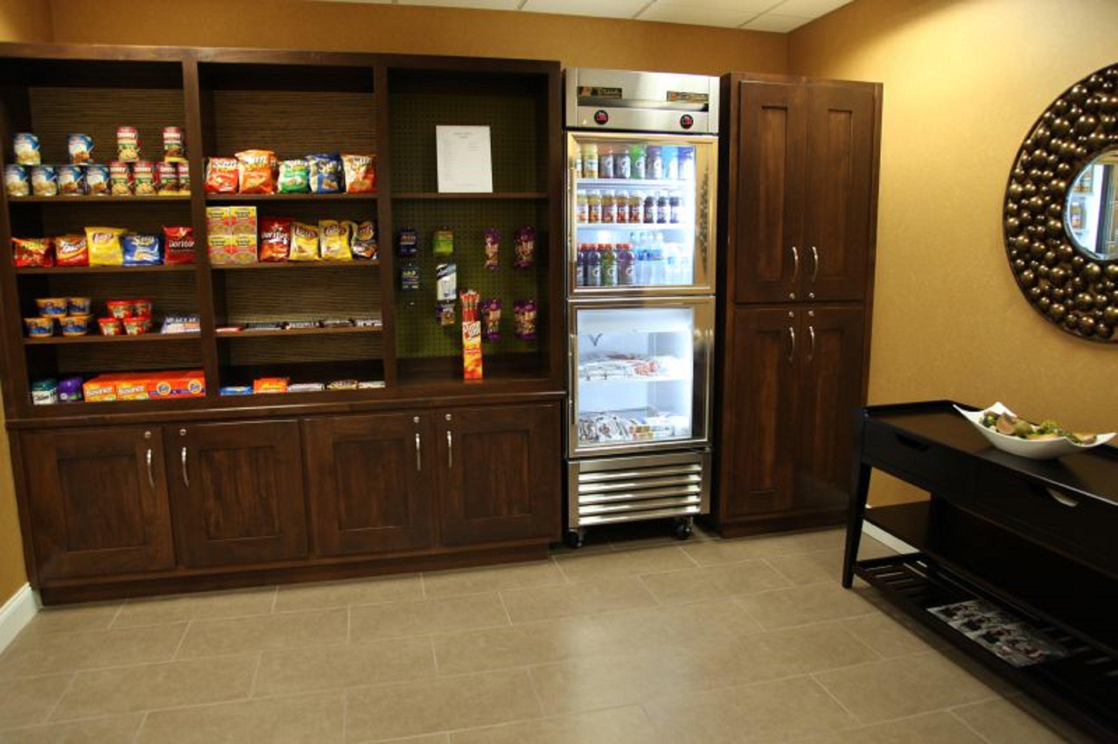 Holiday Inn Express & Suites - Huntsville Airport By Ihg Madison Restoran fotoğraf