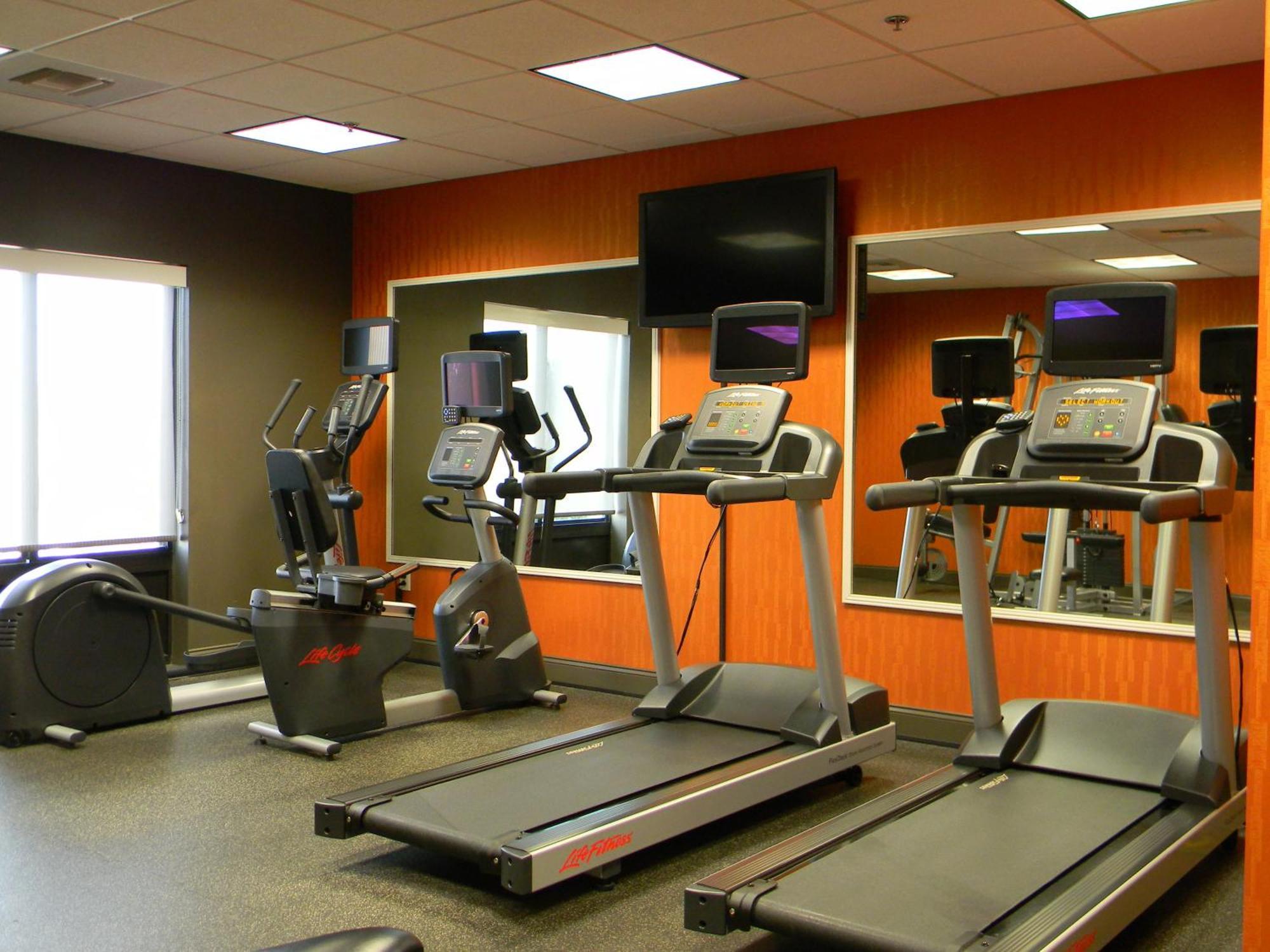 Holiday Inn Express & Suites - Huntsville Airport By Ihg Madison Dış mekan fotoğraf