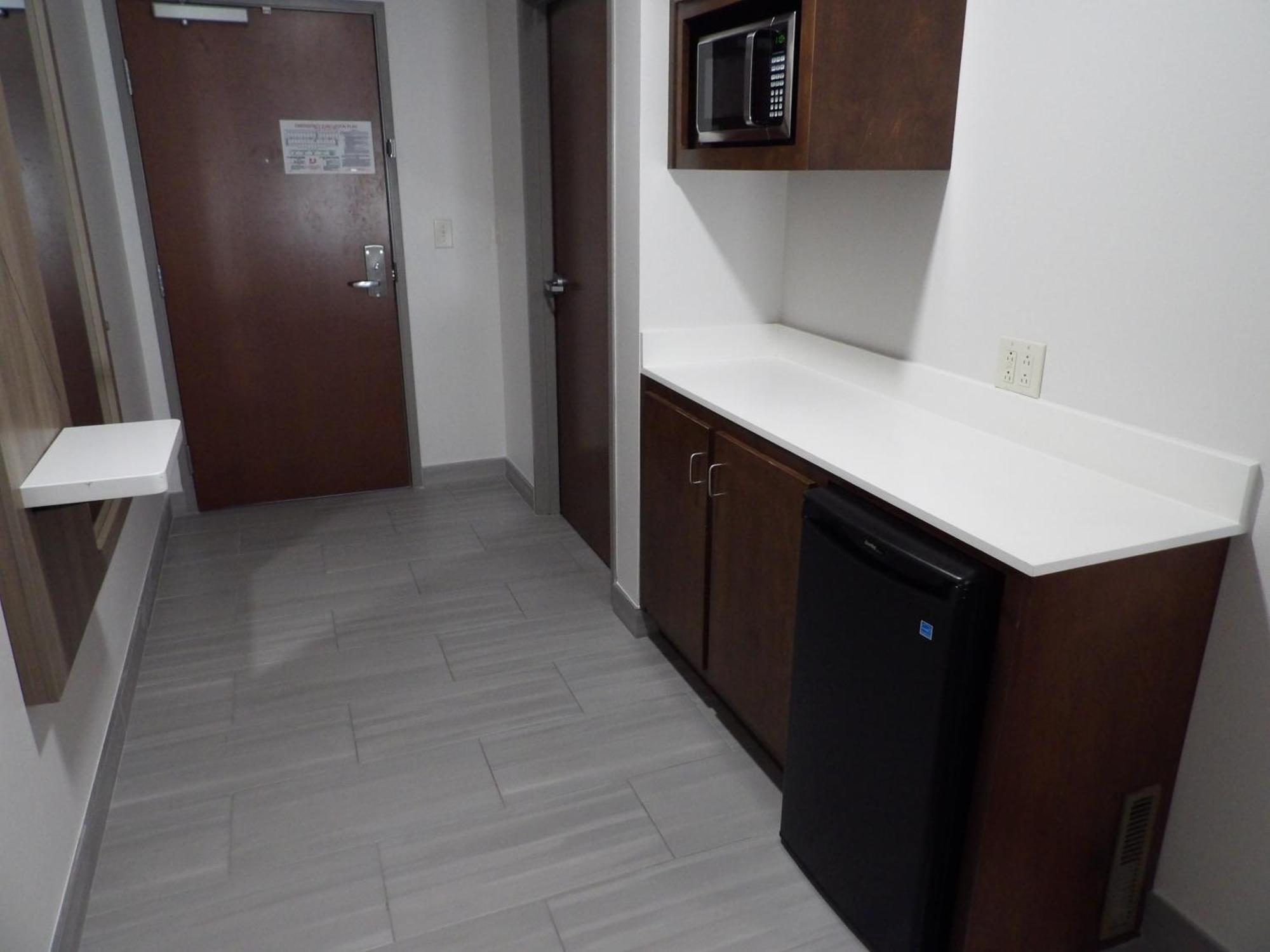 Holiday Inn Express & Suites - Huntsville Airport By Ihg Madison Dış mekan fotoğraf