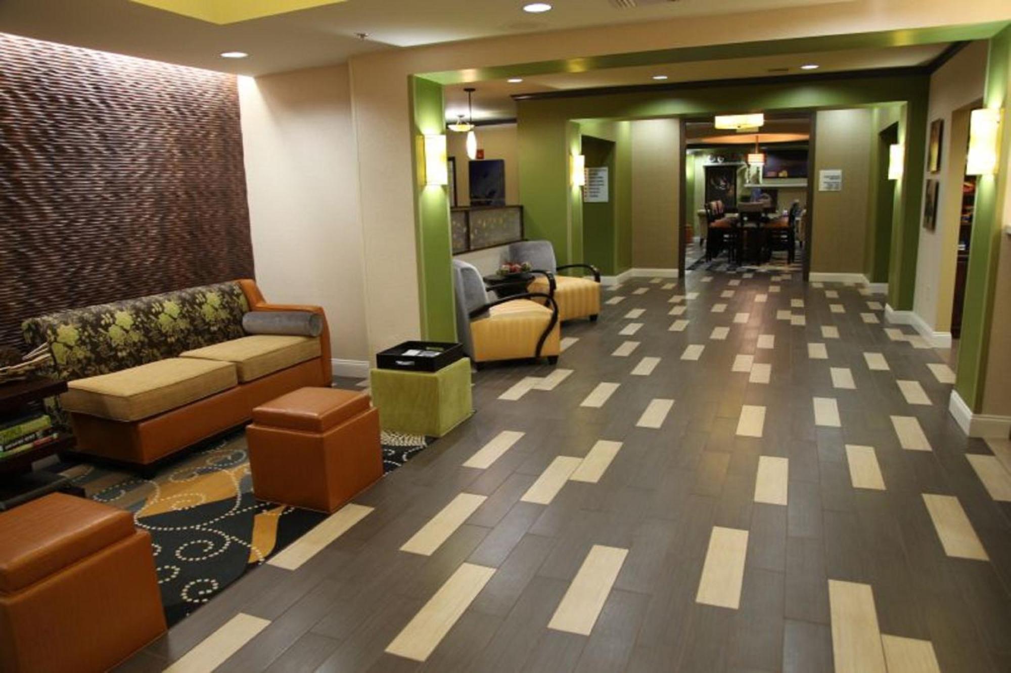 Holiday Inn Express & Suites - Huntsville Airport By Ihg Madison Dış mekan fotoğraf